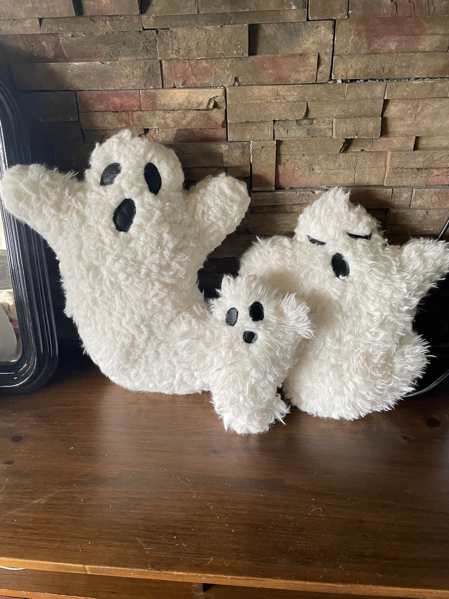 Pillows Furry Ghost Family -Set of Three