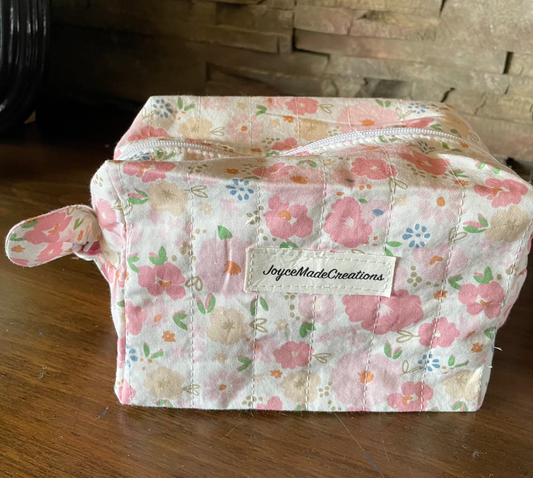 Boxy Bow Bag - Soft and Feminine