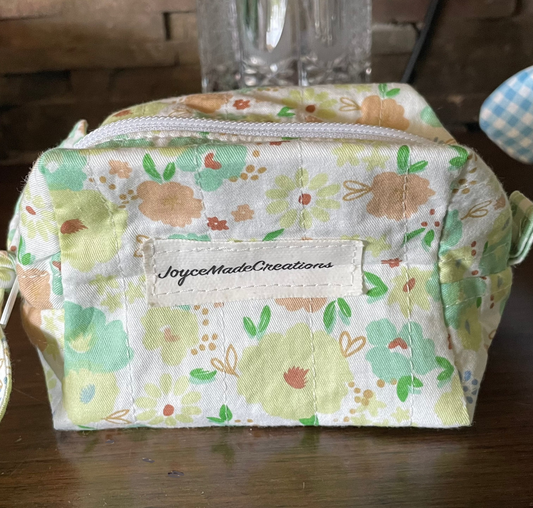 Boxy Bow Bag - Soft and Feminine